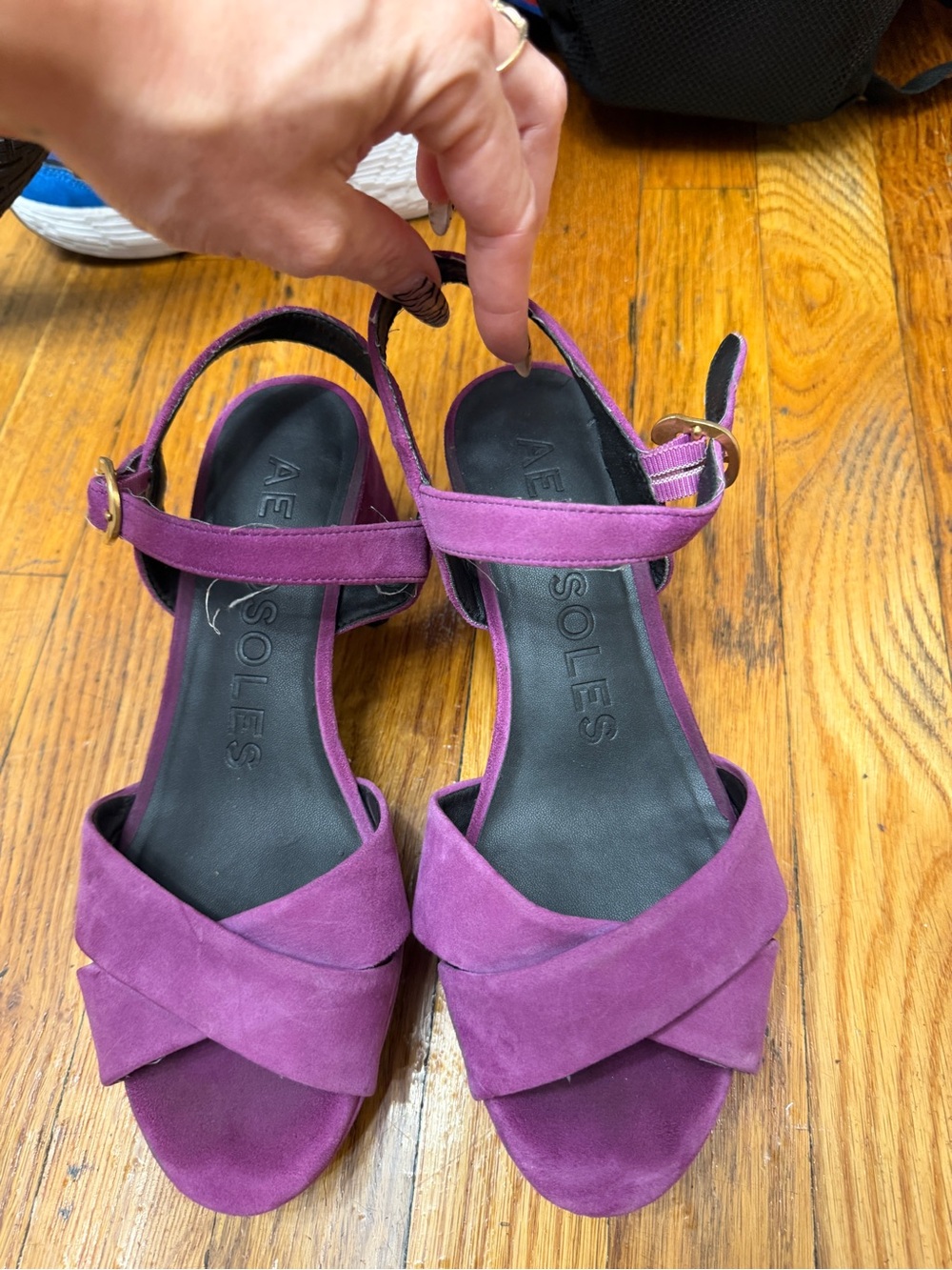 AEROSOLES Purple Suede Cross-Strap Block Heel Sandals